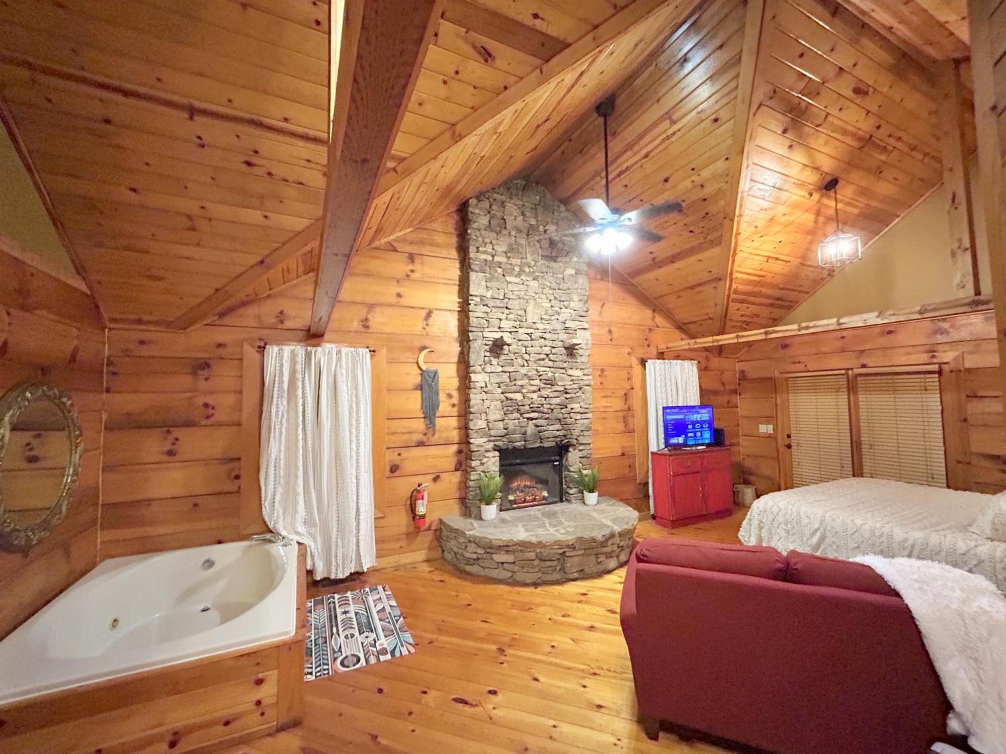 개틀린버그 Honeymoon Hideaway 빌라 외부 사진