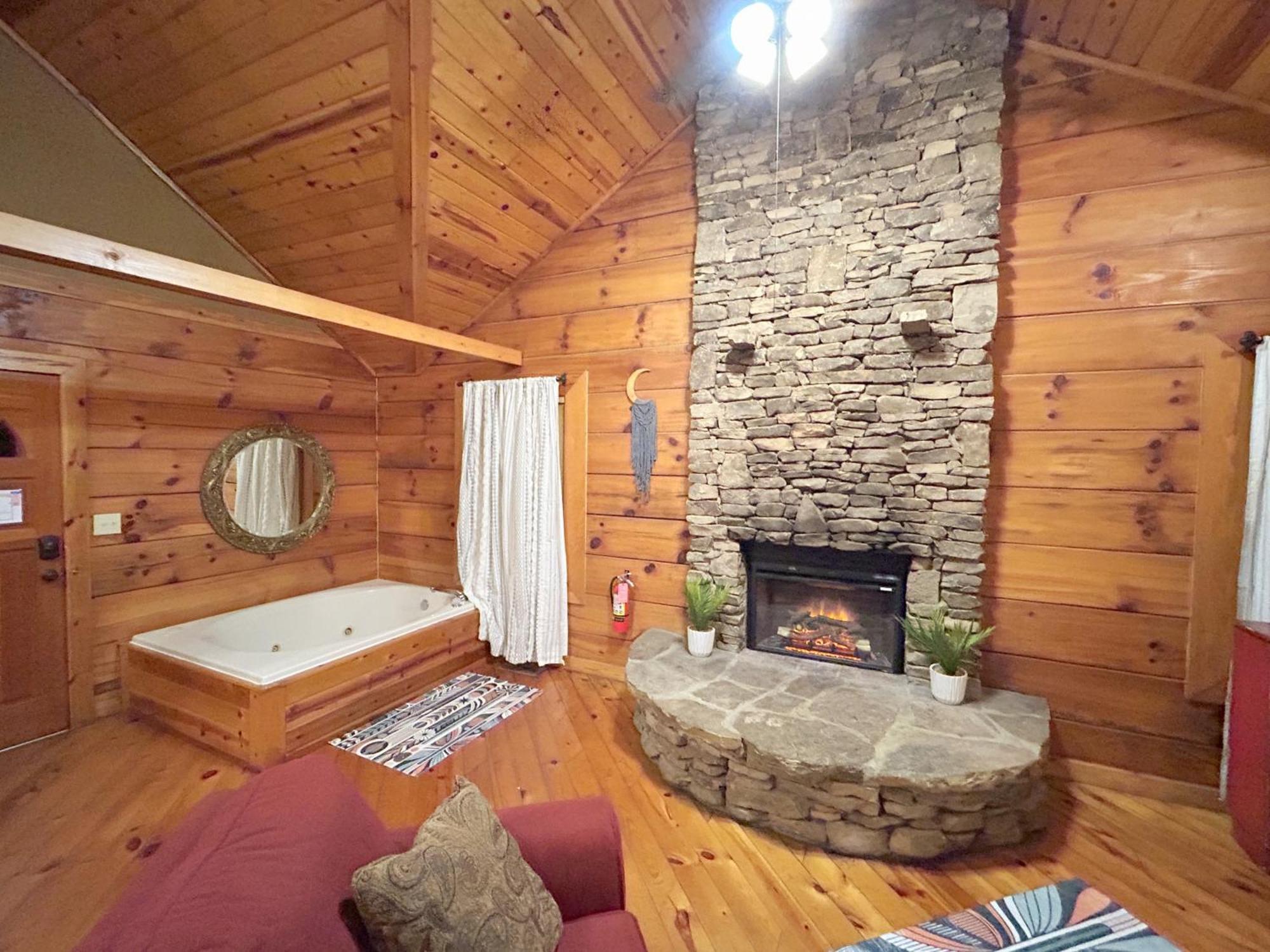 개틀린버그 Honeymoon Hideaway 빌라 외부 사진